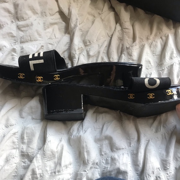 FINAL PRICE 90s CHANEL heeled slides Authentic - Picture 3 of 8